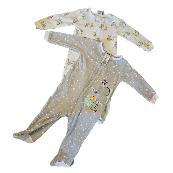 6/$20 Gerber Elephant Print Onesies Size 3-6 Months Lot Of 2 - Picture 2 of 15